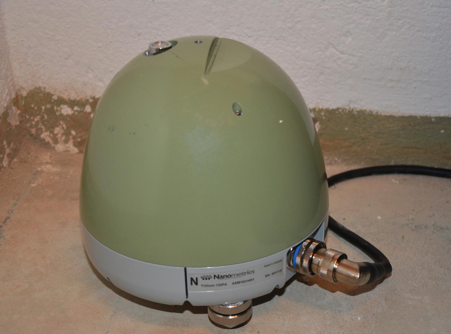 Nanometrics Trillium 120PA seismometer